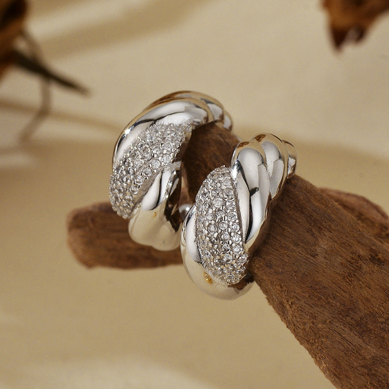 Diamond twist zircon earrings gold-plated high-end earrings