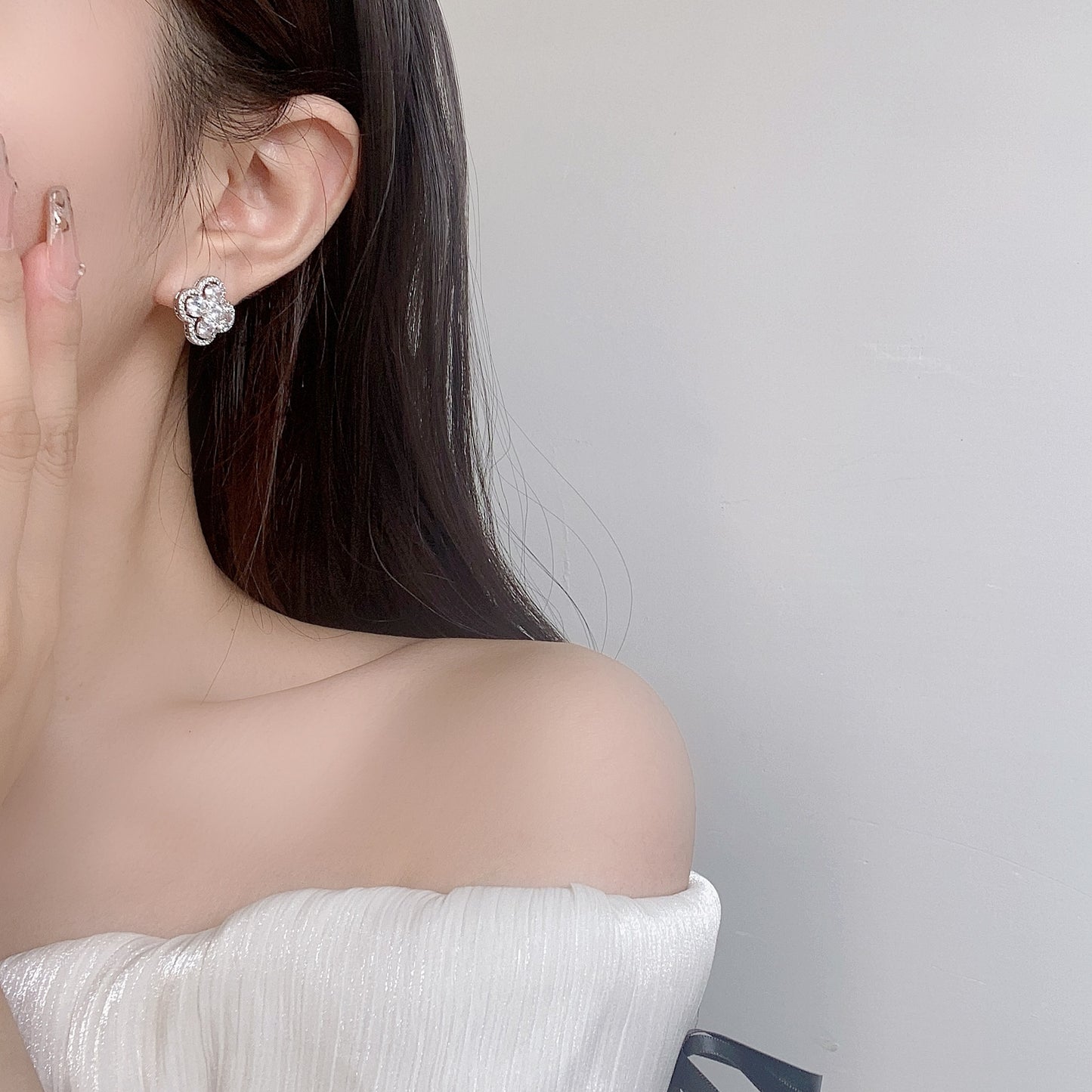 Light luxury high-end summer lucky clover women's earrings