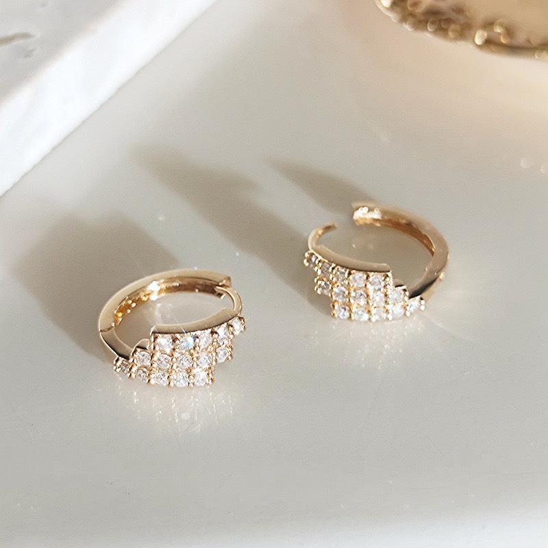 Golden Shining Hao Stone Earrings Design Light Luxury Advanced Earrings