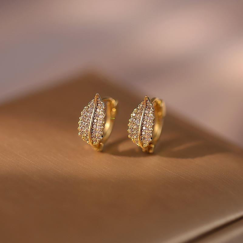 French Style Full Diamond Leaf Earrings High-end Classic Design