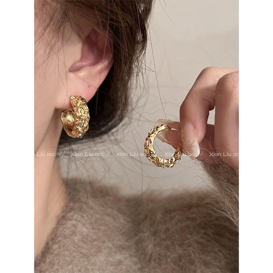 Irregular Gold Earrings Popular High-End Earrings Female Minority Design Earrings Ear Studs