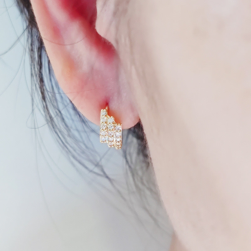 Golden Shining Hao Stone Earrings Design Light Luxury Advanced Earrings