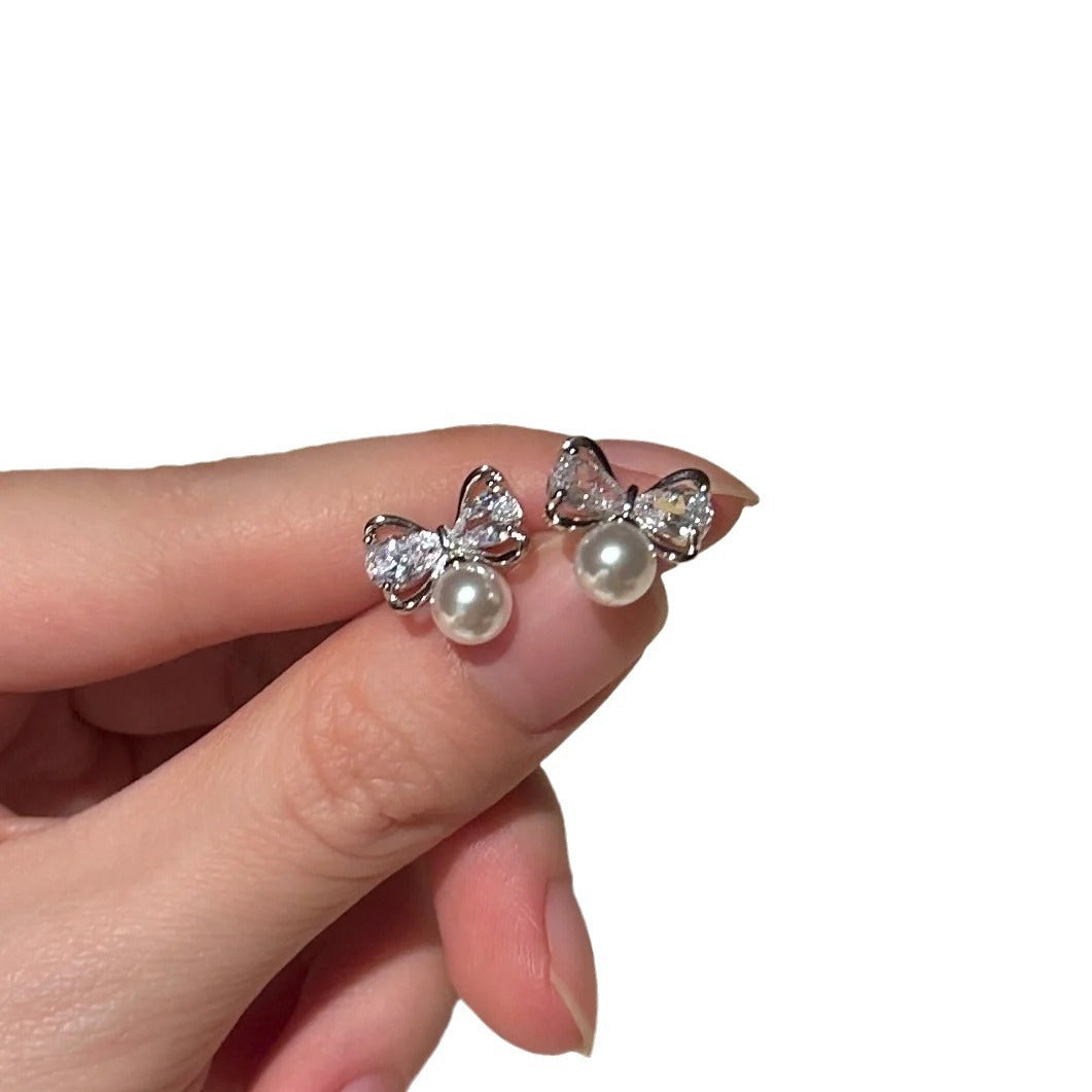 S925 Sterling Silver 2024 New Bowknot Pearl Stud Earrings for Women High-end Elegant Design Earrings